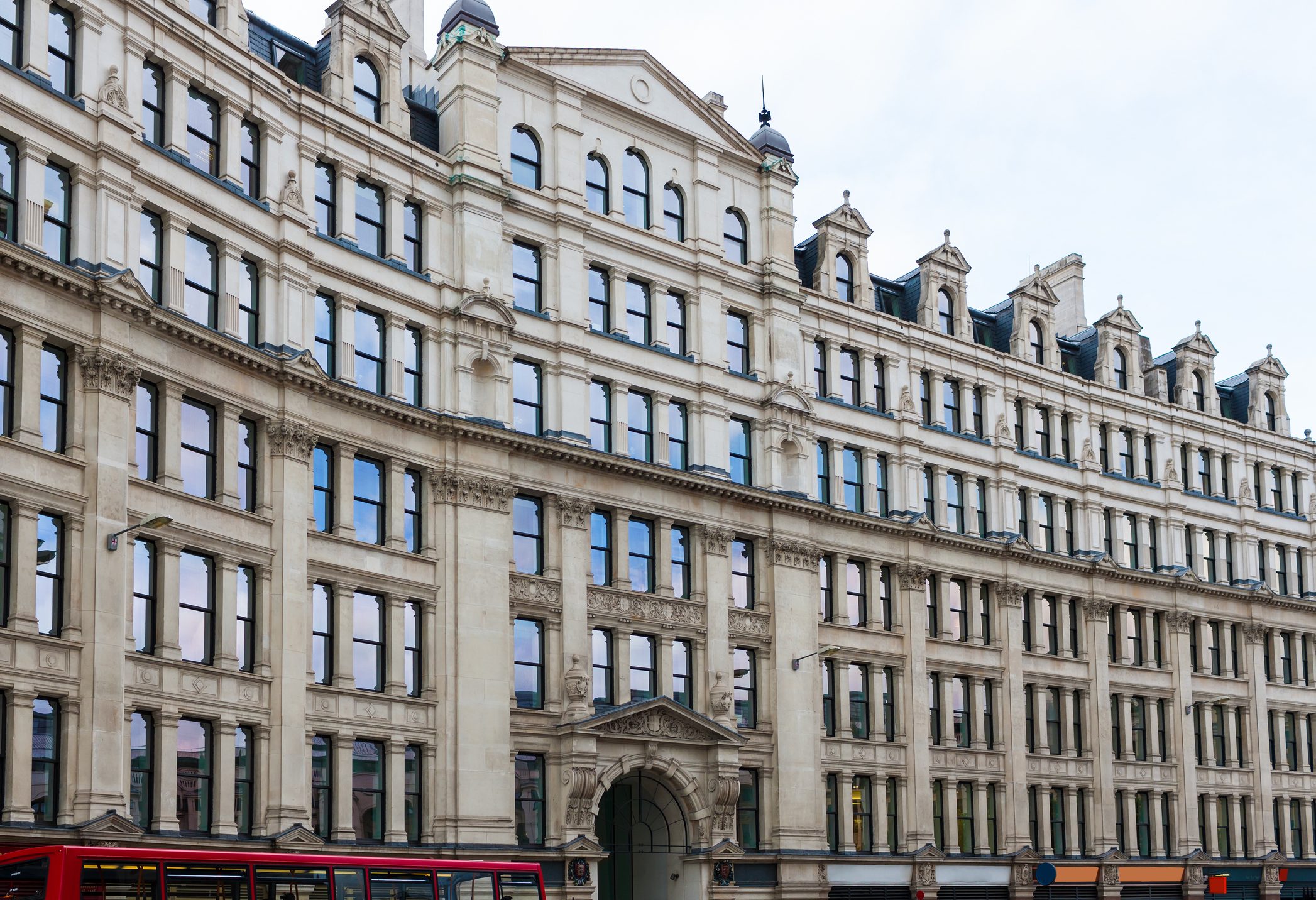 Old English style multistory building for offices and retail on Ludgate Hill